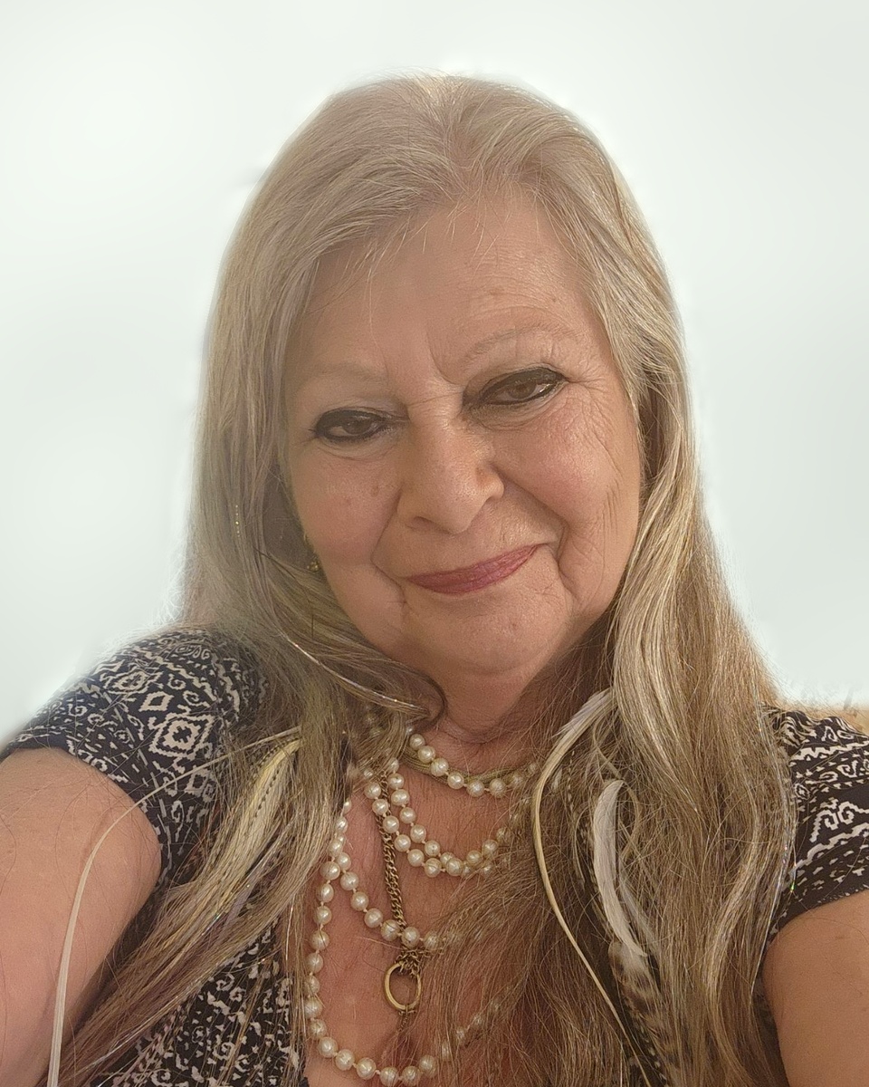 ענבר ברקת · Inbar Bareket